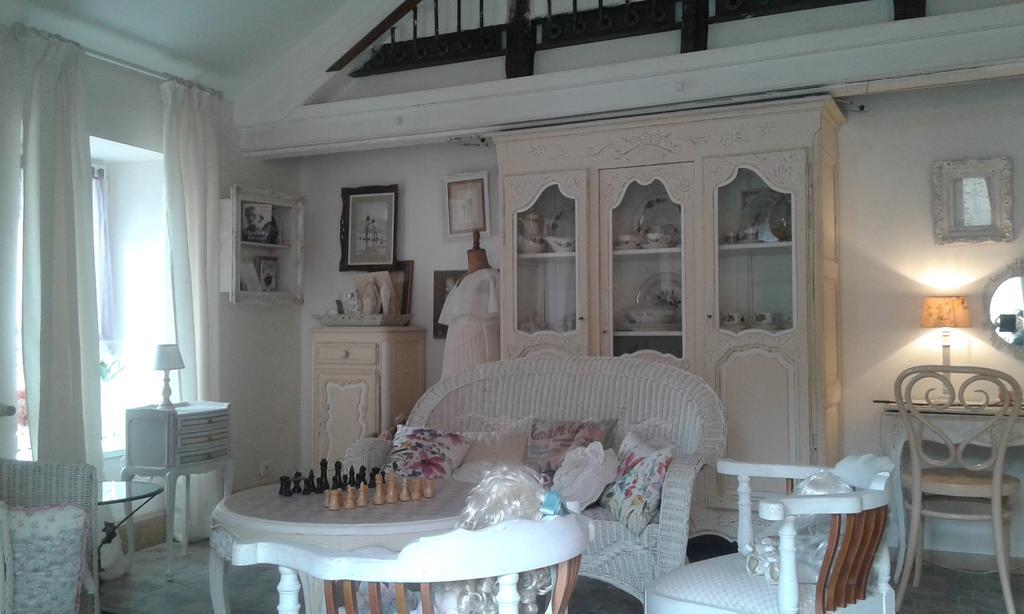Bed and Breakfast La Chaumiere Ousson-sur-Loire Экстерьер фото