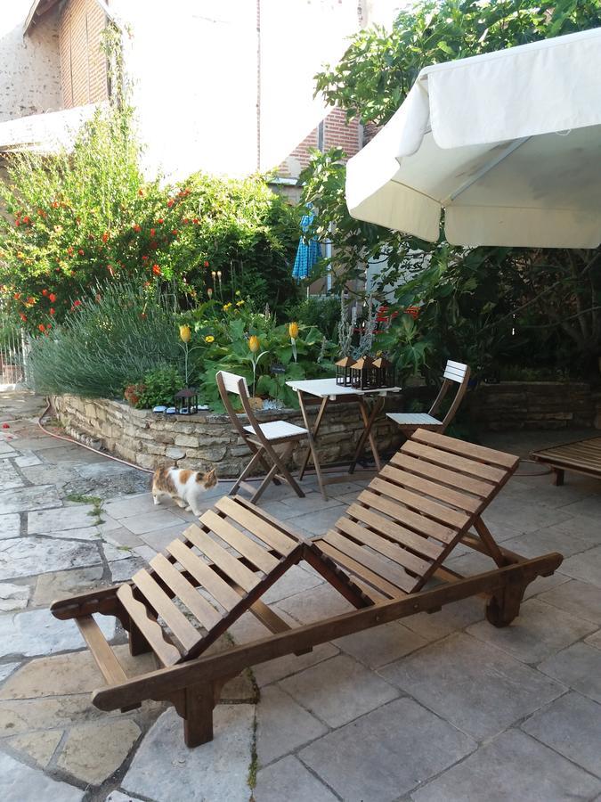 Bed and Breakfast La Chaumiere Ousson-sur-Loire Экстерьер фото